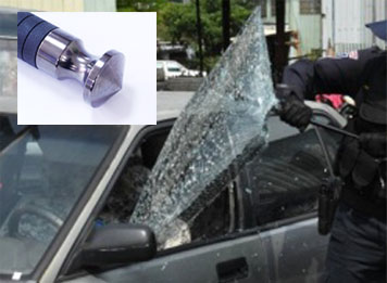 Expandable baton Breaking car window